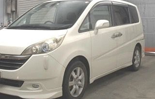 2005 Honda Stepwagon full