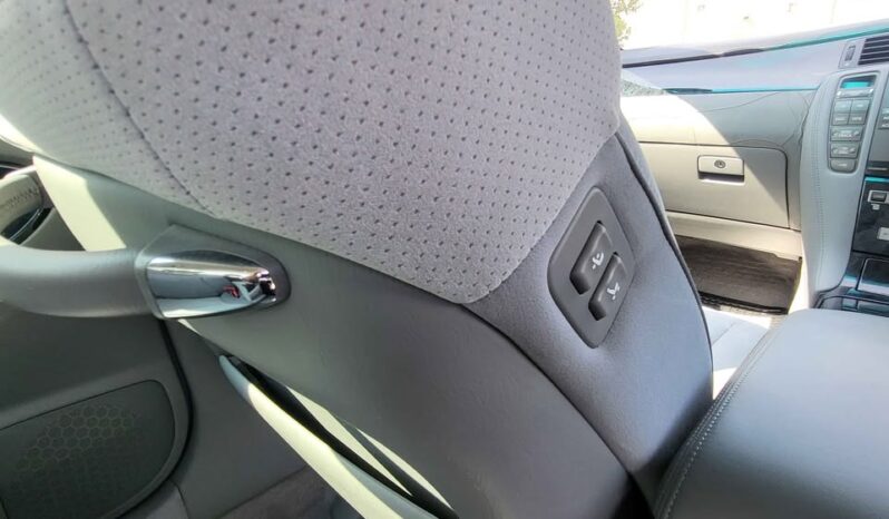 2004 Toyota crown full