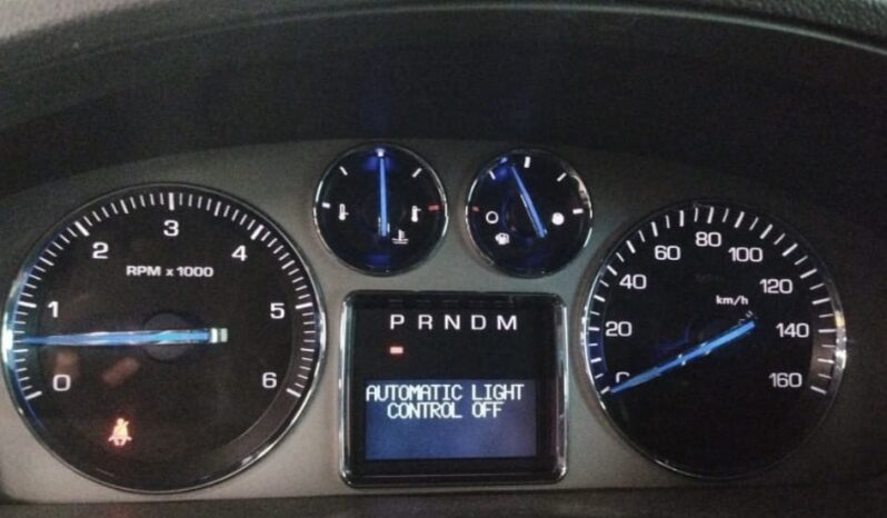 2010 Cadillac Escalade ESV full