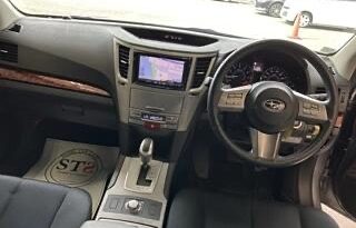 2010 subaru legacy TOURING full