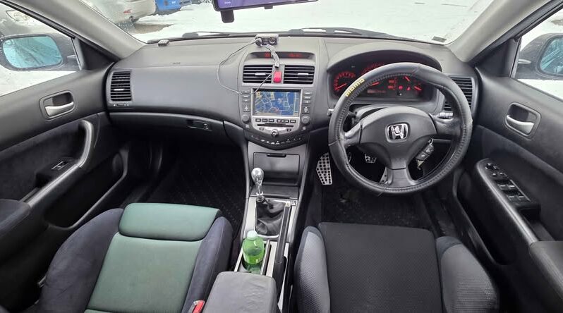 2006 Honda Accord Euro R full