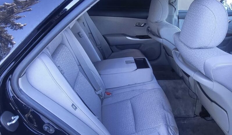 2009 Toyota Crown Royal Saloon full
