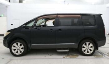 2007 Mitsubishi Delica D5 full