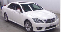 2010 Toyota crown Athlete