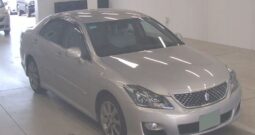 2010 Toyota crown Athlete