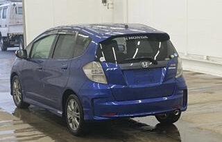 2011 Honda Fit RS full