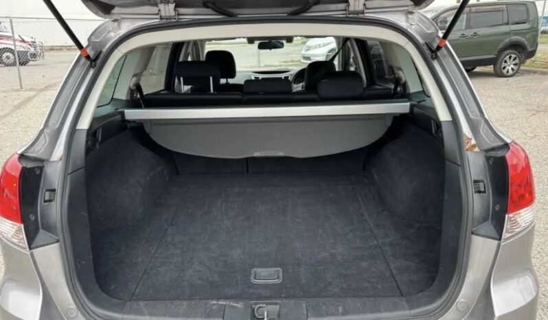 2010 Subaru Legacy full