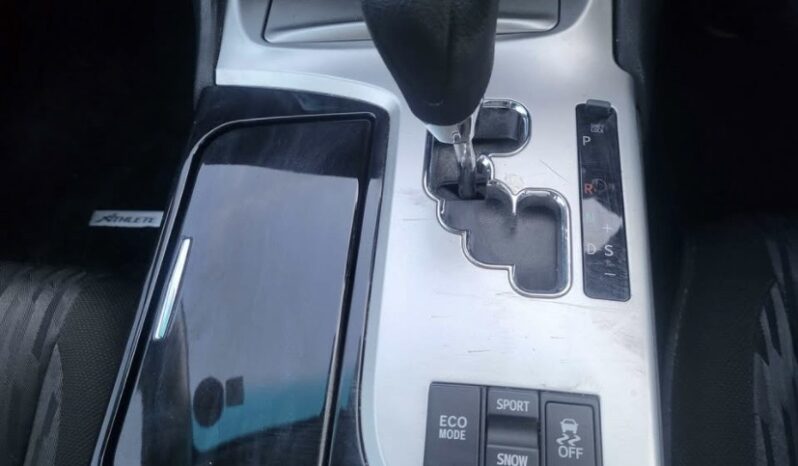 2011 Toyota Crown Athlete full