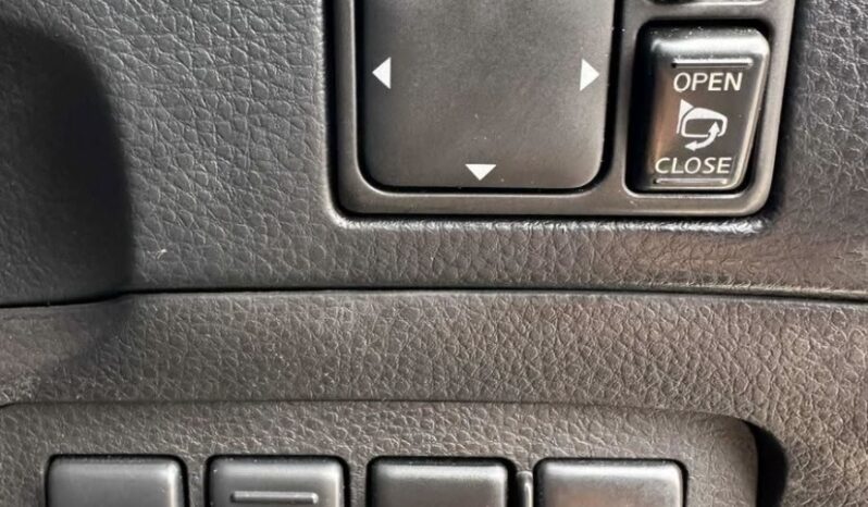 2005 Nissan ELGRAND Highway Star full
