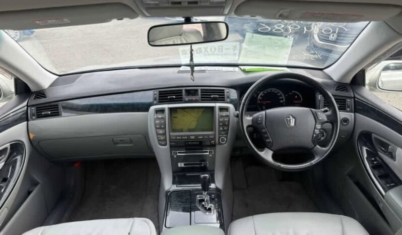 2005 Toyota Crown Athlete full