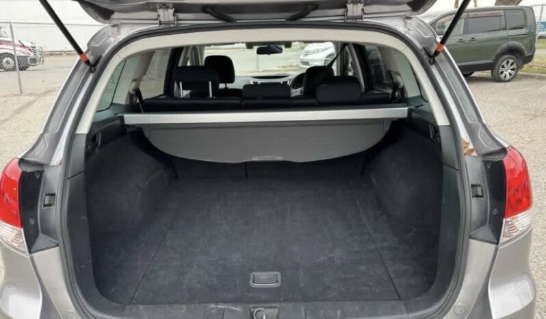 2010 Subaru Legacy full