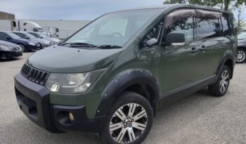 2007 Mitsubishi Delica D5 full
