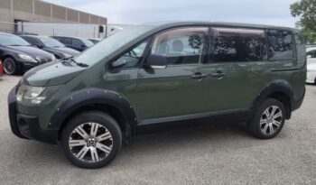 2007 Mitsubishi Delica D5 full