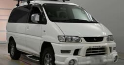 2005 Mitsubishi Delica Spacegear