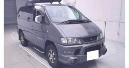 2005 Mitsubishi Delica Space Gear