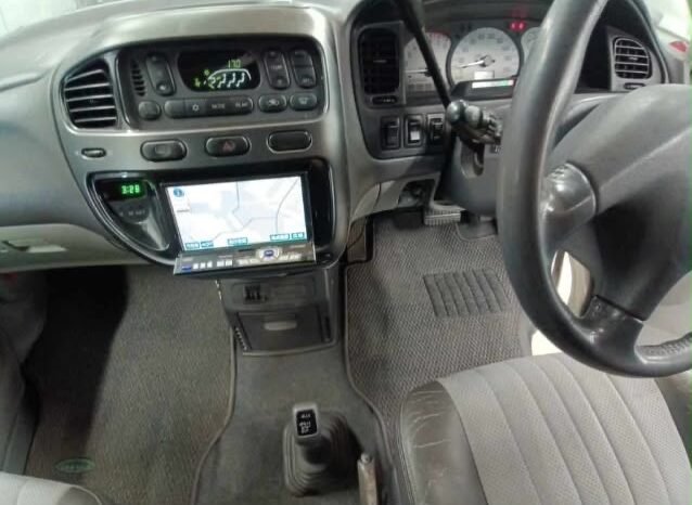 2005 Mitsubishi Delica Spacegear full