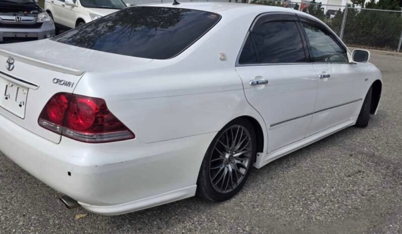 2005 Toyota Crown Athlete full