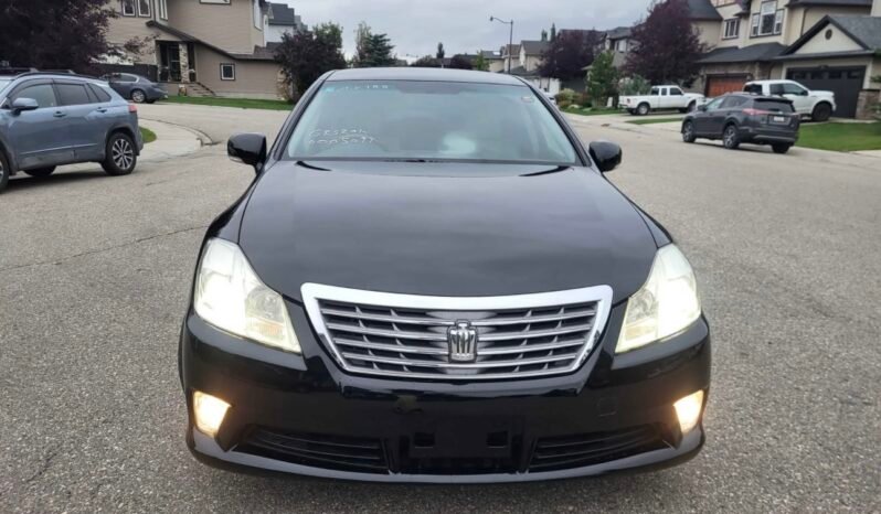 2010 Toyota Crown full