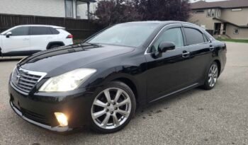 2010 Toyota Crown full