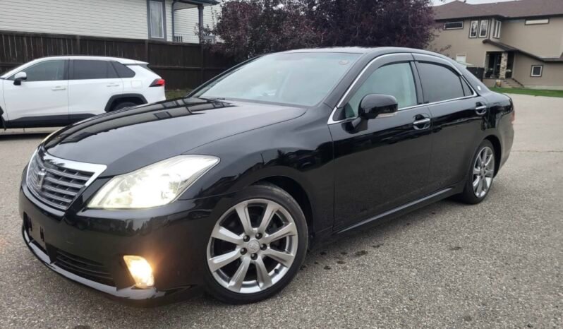2010 Toyota Crown full