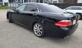 2010 Toyota Crown full