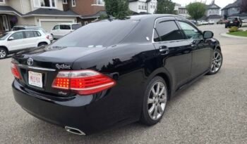 2010 Toyota Crown full