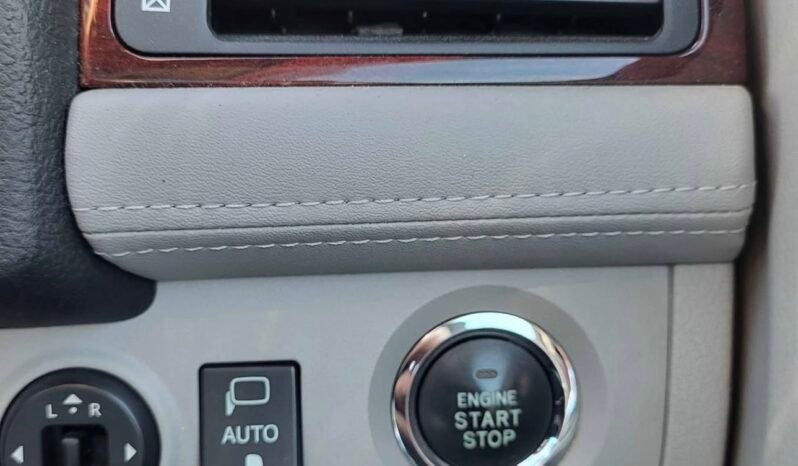 2010 Toyota Crown full